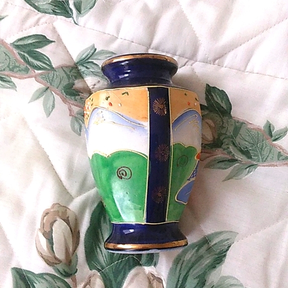 Amazing Japanese handpainted vintage vase in excellent condition (J1) - Picture 5 of 8